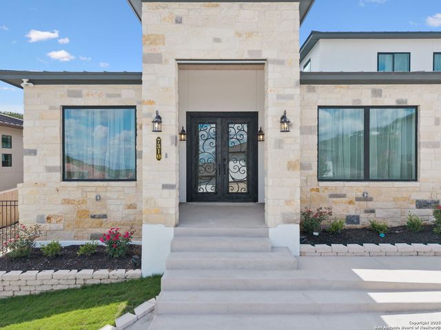 7310 Cresta Bulivar, San Antonio, TX 78256