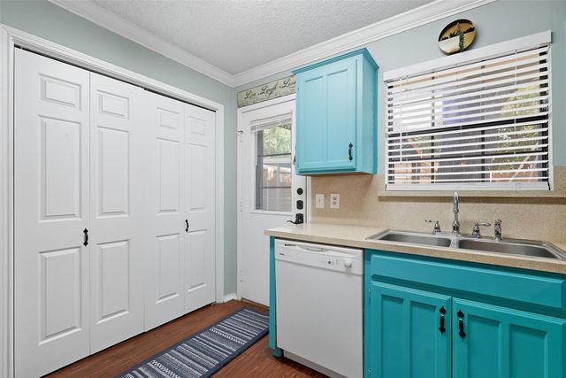 5616 Westchase Drive, North Richland Hills, TX 76180