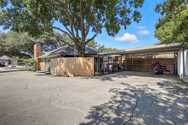 5616 Westchase Drive, North Richland Hills, TX 76180
