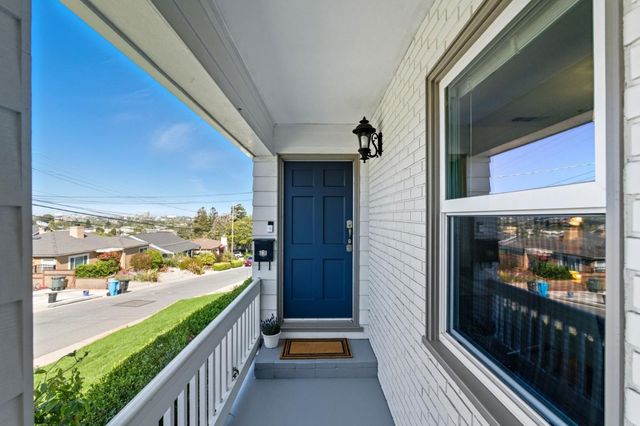 217 W 40th Avenue, San Mateo, CA 94403