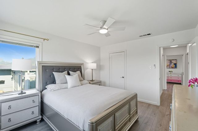 217 W 40th Avenue, San Mateo, CA 94403