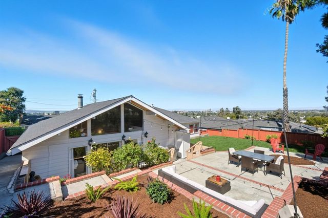 217 W 40th Avenue, San Mateo, CA 94403