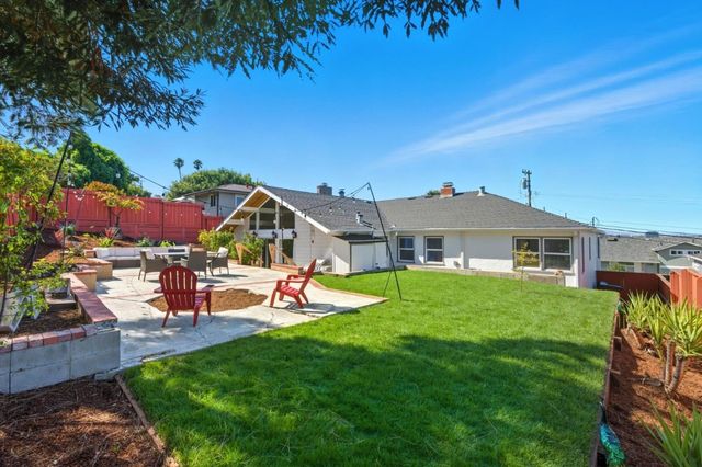 217 W 40th Avenue, San Mateo, CA 94403