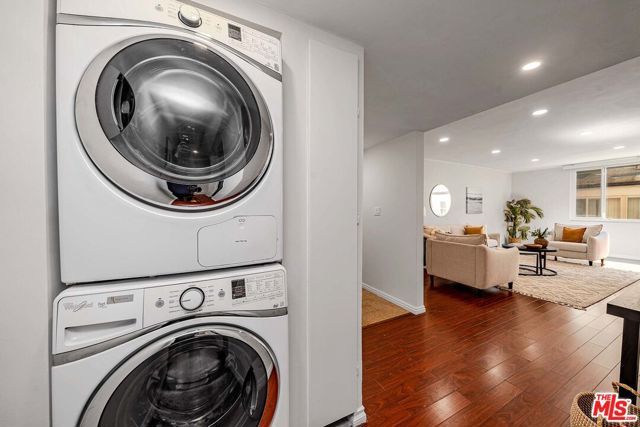 540 Kelton Avenue 105, Los Angeles, CA 90024