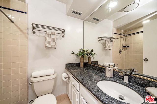 540 Kelton Avenue 105, Los Angeles, CA 90024