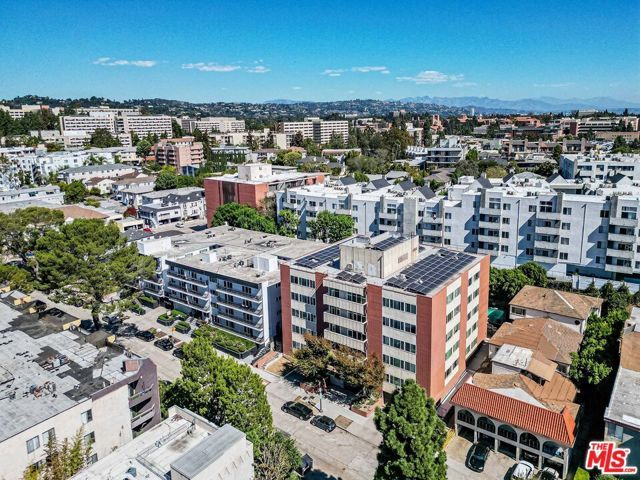 540 Kelton Avenue 105, Los Angeles, CA 90024