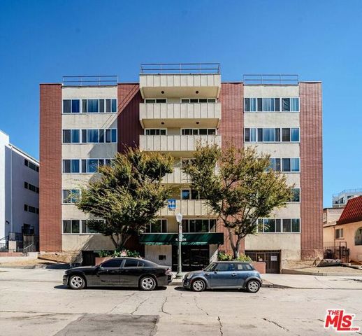 540 Kelton Avenue 105, Los Angeles, CA 90024