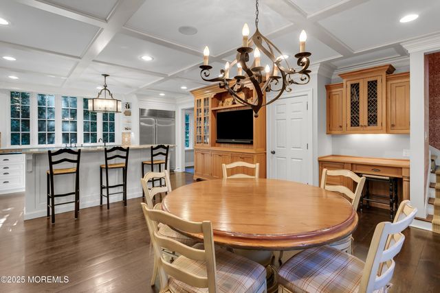 69 W River Road, Rumson, NJ 07760