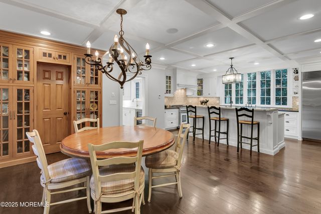 69 W River Road, Rumson, NJ 07760