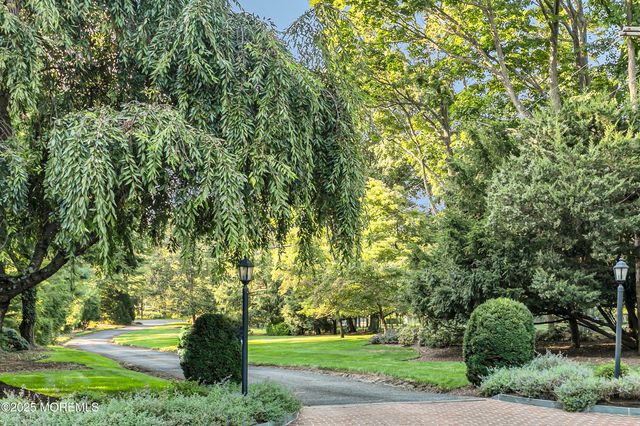 69 W River Road, Rumson, NJ 07760