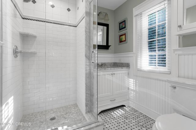 69 W River Road, Rumson, NJ 07760