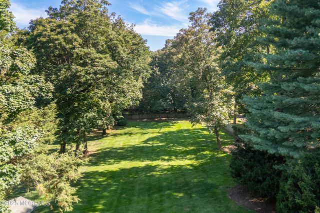69 W River Road, Rumson, NJ 07760
