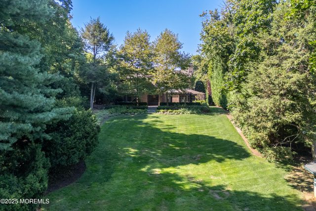 69 W River Road, Rumson, NJ 07760