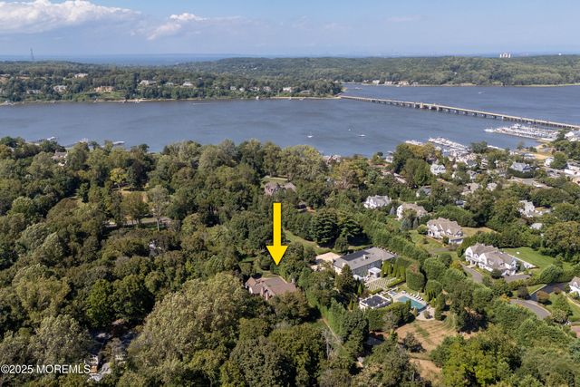 69 W River Road, Rumson, NJ 07760