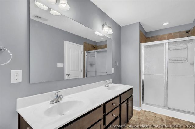 5334 Woodpecker Drive, Hope Mills, NC 28348