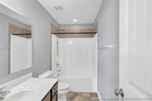 5334 Woodpecker Drive, Hope Mills, NC 28348