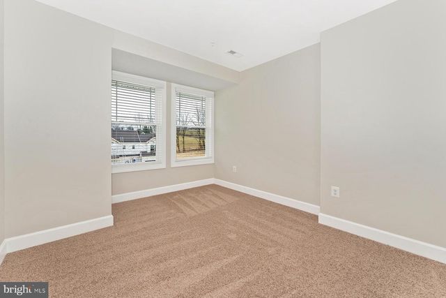 507 BARTHOLOMEW DR, Waynesboro, PA 17268