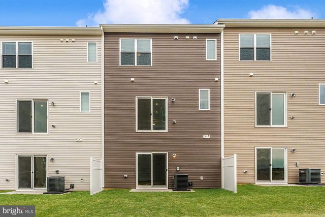 507 BARTHOLOMEW DR, Waynesboro, PA 17268