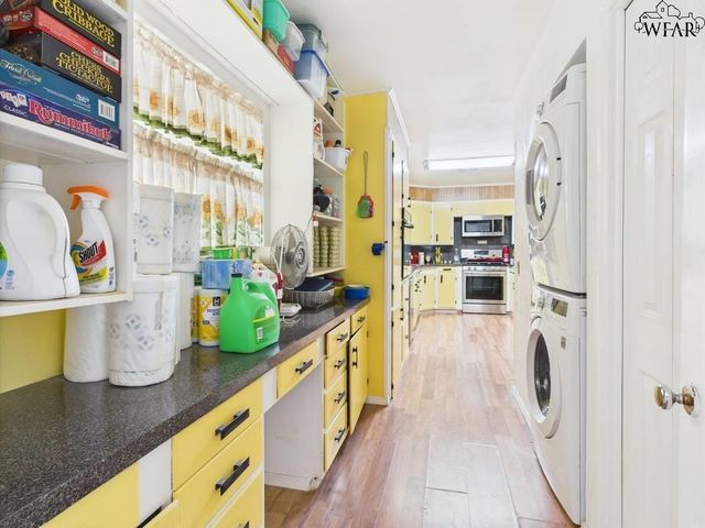 515 N WICHITA, Electra, TX 76360