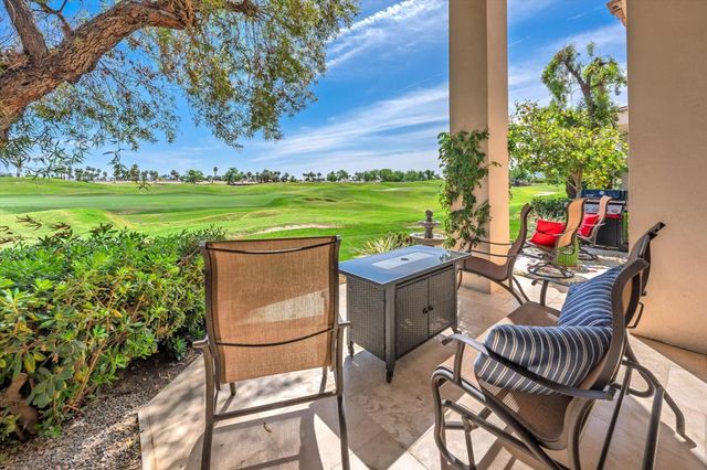 55080 Oak Tree A17, La Quinta, CA 92253