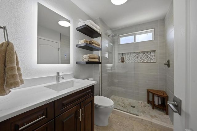 55080 Oak Tree A17, La Quinta, CA 92253