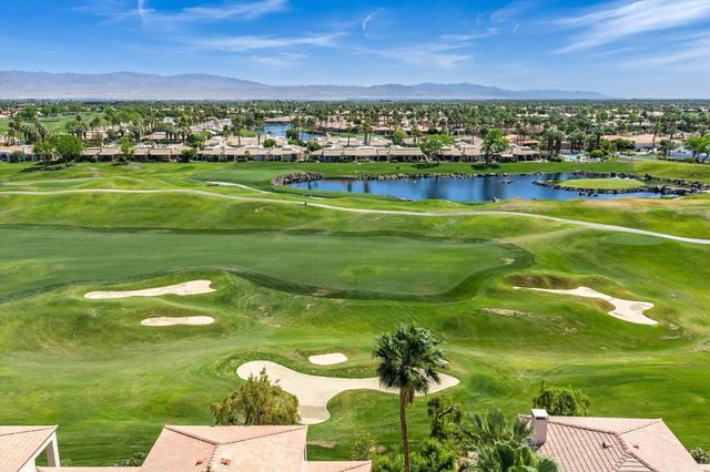 55080 Oak Tree A17, La Quinta, CA 92253