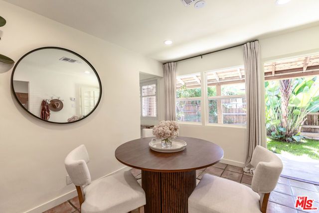 927 Pine Grove Avenue, Los Angeles, CA 90042