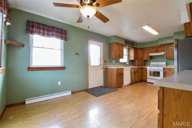 927 W Corbin Street, Bethalto, IL 62010