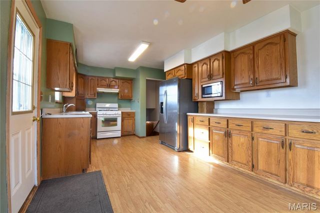 927 W Corbin Street, Bethalto, IL 62010