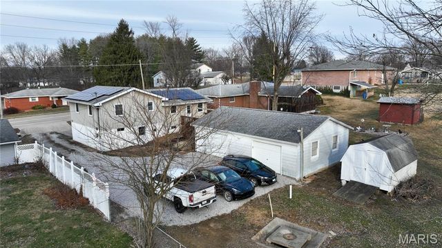 927 W Corbin Street, Bethalto, IL 62010