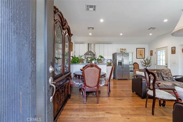 6015 Laurelgrove, North Hollywood, CA 91606