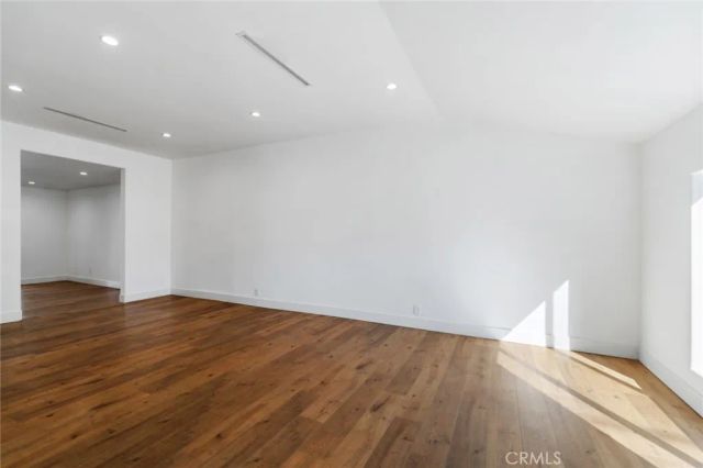 6015 Laurelgrove, North Hollywood, CA 91606