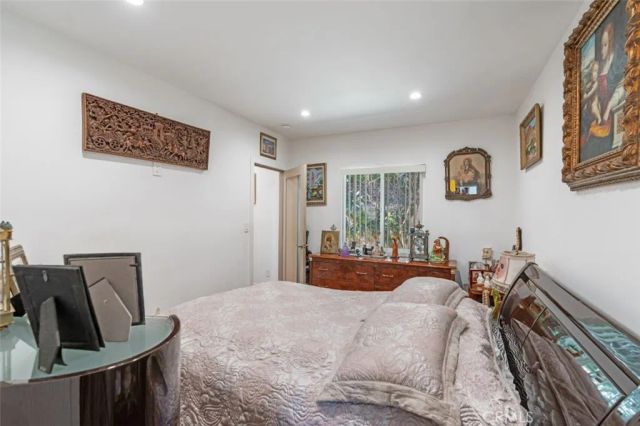 6015 Laurelgrove, North Hollywood, CA 91606