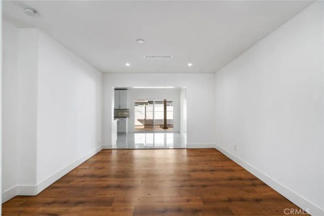 6015 Laurelgrove, North Hollywood, CA 91606