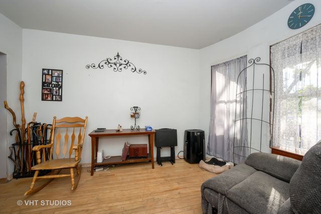 3545 Oak Avenue, Brookfield, IL 60513