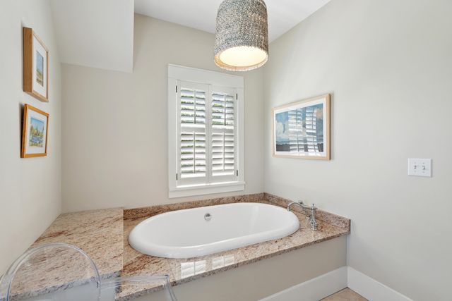 31 Seagrass Lane, Isle Of Palms, SC 29451