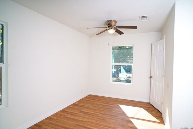 6531 Buena Vista, San Antonio, TX 78237