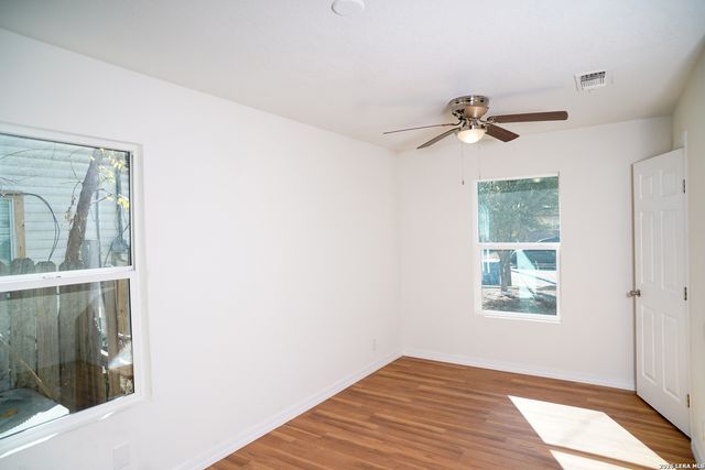 6531 Buena Vista, San Antonio, TX 78237