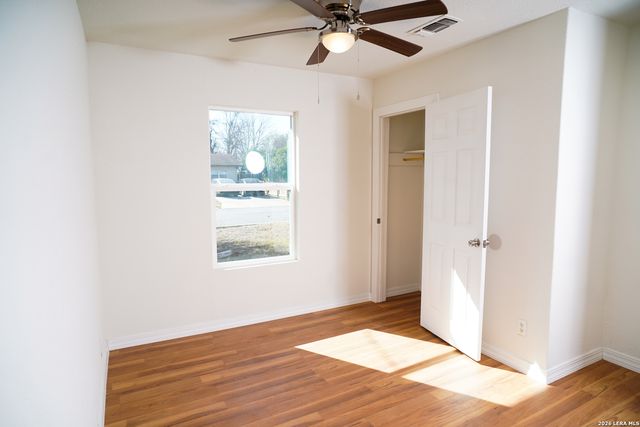 6531 Buena Vista, San Antonio, TX 78237