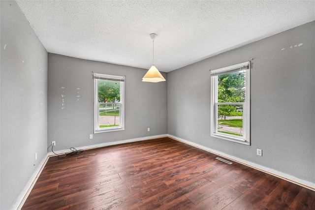 900 Central Avenue, Marion, IA 52302