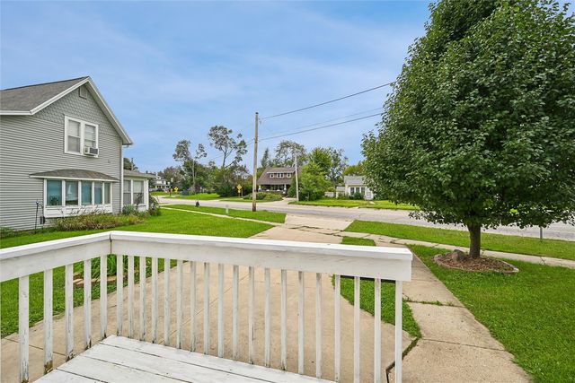 900 Central Avenue, Marion, IA 52302