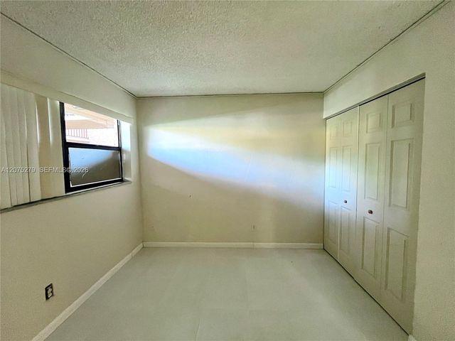 3252 Foxcroft Road 104, Miramar, FL 33025