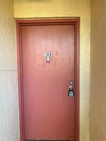 3252 Foxcroft Road 104, Miramar, FL 33025