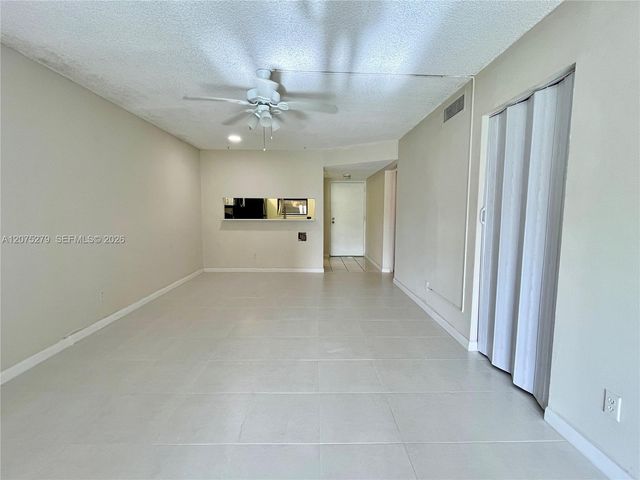 3252 Foxcroft Road 104, Miramar, FL 33025