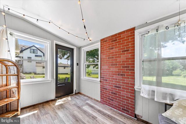 241 CHURCH ST, Cochranville, PA 19330