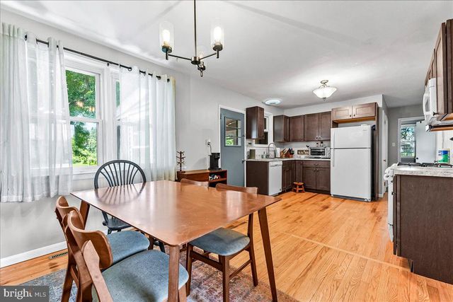 241 CHURCH ST, Cochranville, PA 19330