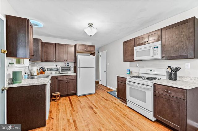 241 CHURCH ST, Cochranville, PA 19330