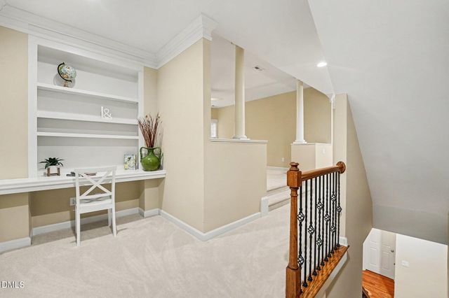 1905 Falls Farm Crsg Crossing, Raleigh, NC 27614