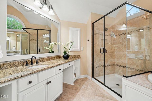 1905 Falls Farm Crsg Crossing, Raleigh, NC 27614