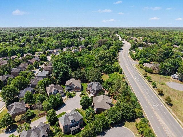 1905 Falls Farm Crossing, Raleigh, NC 27614